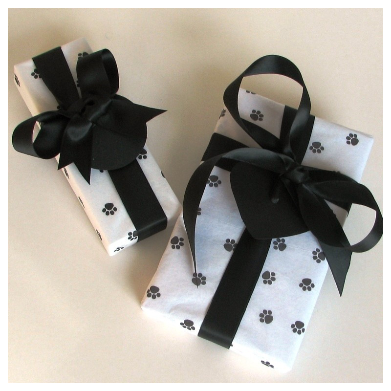 Paw print gift pack