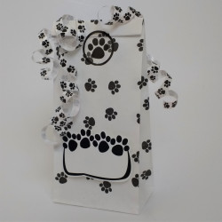 Paw print gift bag